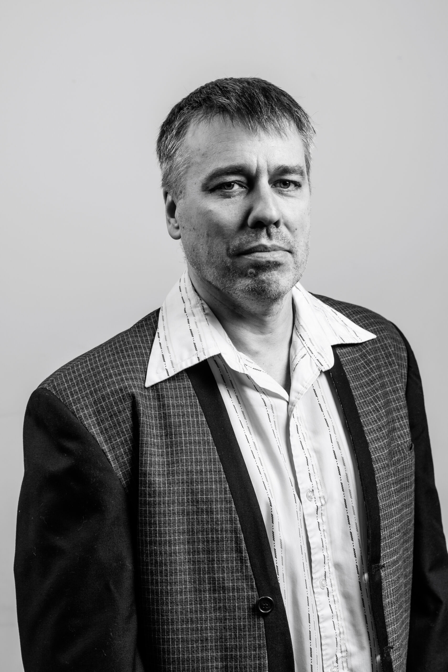 Rainer MIller – “Jumalat ei ole kodus” Foto Kalev Lilleorg